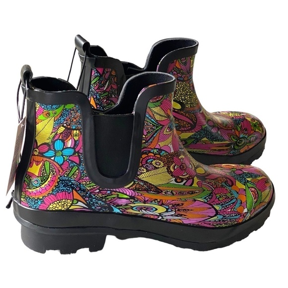 K KomforMe Shoes - Floral Garden Ankle Bootie Rainbow Spirit Desert 11M NWT cottagecore Chic